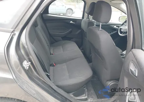 2015 Ford Focus Se z USA, uszkodzony, nr VIN 1FADP3F21FL239139